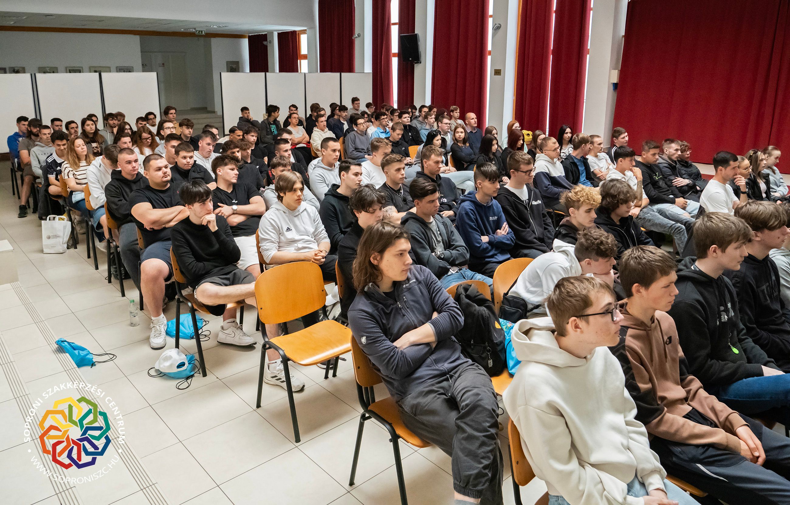 DRONIA_Roadshow_Sopron_07.jpg