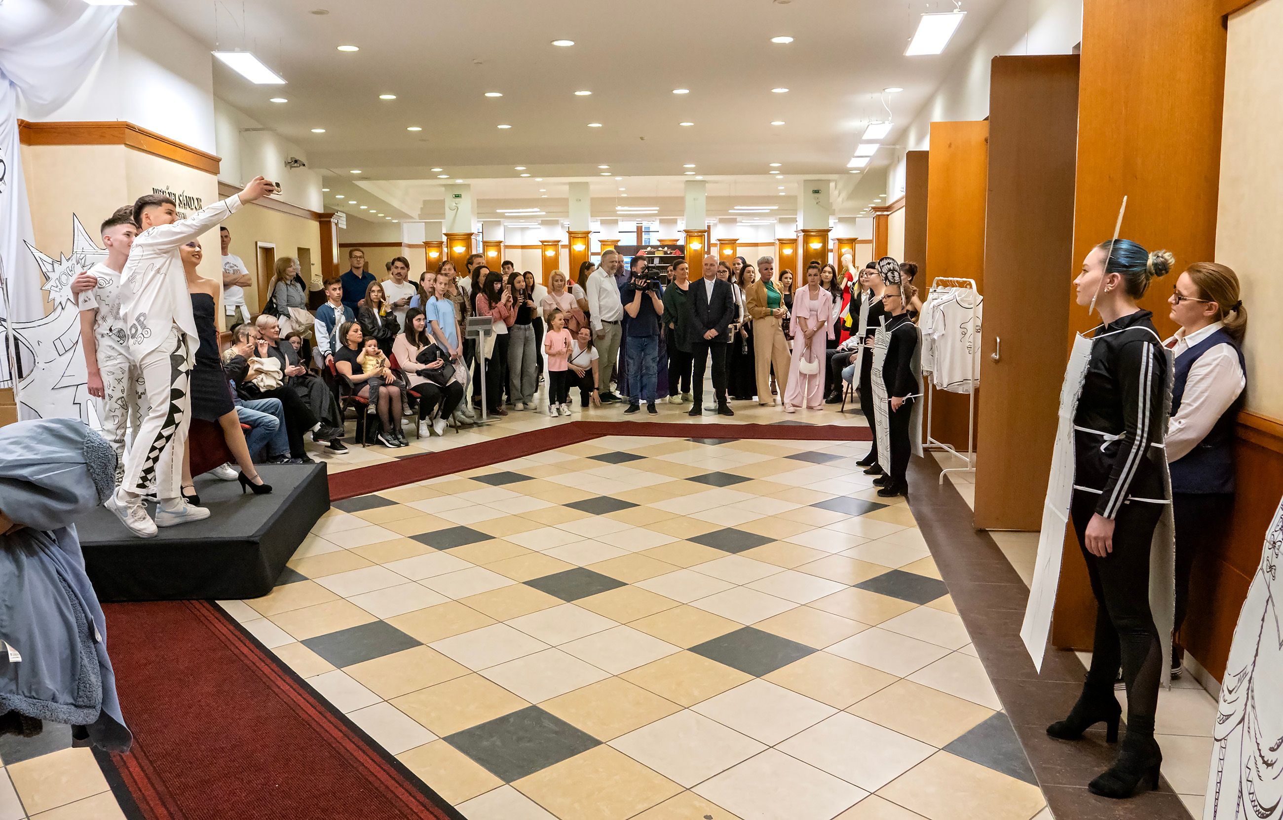 Handler_Divatgala_2025_Sopron_07.jpg