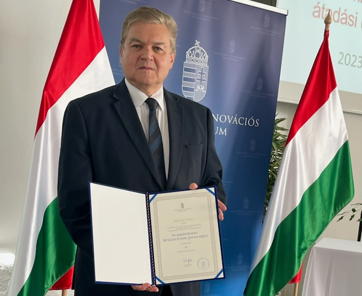 Szakképzésért díjban részesült a Soproni Szakképzési Centrum kancellárja