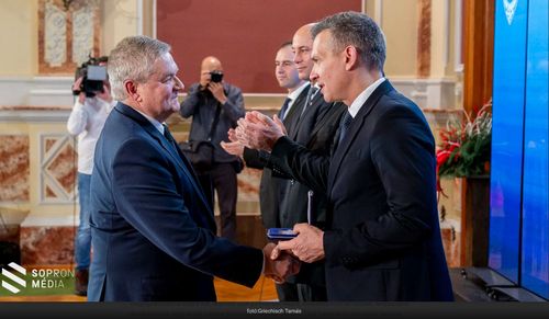 Városi kitüntetés a Soproni Szakképzési Centrum kancellárjának